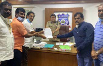 ಪೈರಸಿ ವಿರುದ್ಧ ಕಮಿಷನರ್ಗೆ ದೂರು