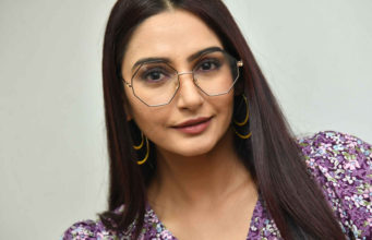 ‘Sorry’ ಲಿರಿಕಲ್ ಸಾಂಗ್; ಸೂಪರ್ ಹಿರೋಯಿನ್ ರಾಗಿಣಿ!