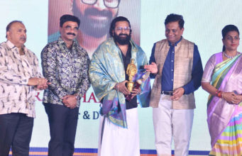 IIFF 2023 | ರಿಷಭ್ ಶೆಟ್ಟಿ ‘ಐಕಾನಿಕ್ ಡೈರೆಕ್ಟರ್’, ರಕ್ಷಿತ್ ಶೆಟ್ಟಿ ‘ಟ್ರೆಂಡಿಂಗ್ ಆ್ಯಕ್ಟರ್’