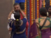 Bigg Boss | ಬುತ್ತಿ ಹಿಡಿದು ಮನೆಗೆ ಬಂದ ವರ್ತೂರು ಸಂತೋಷ್ ತಾಯಿ!