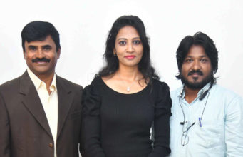 ‘ಲೇಡೀಸ್ ಬಾರ್’ ಟೀಸರ್ | ಮುತ್ತು ಎ ಎನ್ ನಿರ್ದೇಶನದ ಸಿನಿಮಾ