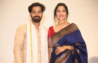 ಪೃಥ್ವಿ – ಮಿಲನಾ ‘ಫಾರ್ ರಿಜಿಸ್ಟ್ರೇಷನ್’ ಟ್ರೇಲರ್ | ಫೆ. 23ಕ್ಕೆ ಸಿನಿಮಾ ತೆರೆಗೆ ಪೃಥ್ವಿ - ಮಿಲನಾ 'ಫಾರ್ ರಿಜಿಸ್ಟ್ರೇಷನ್' ಟ್ರೇಲರ್ | ಫೆ. 23ಕ್ಕೆ ಸಿನಿಮಾ ತೆರೆಗೆ - Kannadamojo360