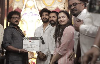 ಸೆಟ್ಟೇರಿದ ‘ನಿದ್ರಾದೇವಿ Next Door’ | ಪ್ರವೀರ್ ಶೆಟ್ಟಿ, ಶೈನ್ ಶೆಟ್ಟಿ ಸಿನಿಮಾ ಸೆಟ್ಟೇರಿದ 'ನಿದ್ರಾದೇವಿ Next Door' | ಪ್ರವೀರ್ ಶೆಟ್ಟಿ, ಶೈನ್ ಶೆಟ್ಟಿ ಸಿನಿಮಾ - Kannadamojo360