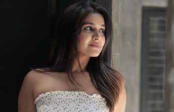 ‘ಮುಧೋಳ್’ನಲ್ಲಿ ವಿಕ್ರಂ ರವಿಚಂದ್ರನ್ರಿಗೆ ನಾಯಕಿಯಾಗಿ ಸಂಜನಾ ಆನಂದ್ 'ಮುಧೋಳ್'ನಲ್ಲಿ ವಿಕ್ರಂ ರವಿಚಂದ್ರನ್ರಿಗೆ ನಾಯಕಿಯಾಗಿ ಸಂಜನಾ ಆನಂದ್ - Kannadamojo360