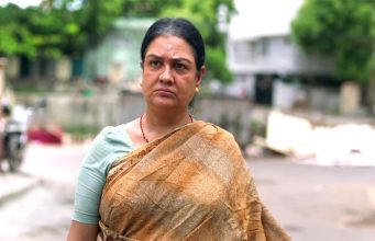 ಊರ್ವಶಿ ‘ಜೆ ಬೇಬಿ’ ಟ್ರೇಲರ್ | ಮಾರ್ಚ್ 8ಕ್ಕೆ ಸಿನಿಮಾ ತೆರೆಗೆ ಊರ್ವಶಿ 'ಜೆ ಬೇಬಿ' ಟ್ರೇಲರ್ | ಮಾರ್ಚ್ 8ಕ್ಕೆ ಸಿನಿಮಾ ತೆರೆಗೆ - Kannadamojo360