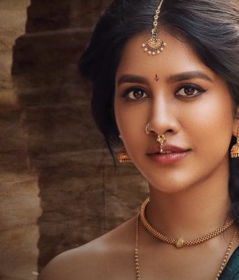 ಮತ್ತೆ ಬಣ್ಣ ಹಚ್ಚಿದ ನಭಾ | ನಟ ನಿಖಿಲ್ ಸಿದ್ದಾರ್ಥ್ಗೆ ಜೊತೆಯಾದ ಕನ್ನಡದ ಬೆಡಗಿ ಮತ್ತೆ ಬಣ್ಣ ಹಚ್ಚಿದ ನಭಾ | ನಟ ನಿಖಿಲ್ ಸಿದ್ದಾರ್ಥ್ಗೆ ಜೊತೆಯಾದ ಕನ್ನಡದ ಬೆಡಗಿ - Kannadamojo360