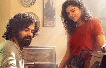 ಹಳೇ ಕತೆಯೊಂದಿಗೆ ಹೊಸ ಭಾವ ಬೆರಿಸಿ ಸಿನಿಮಾದೊಳಗೊಂದು ಸಿನಿಮಾ ಹಳೇ ಕತೆಯೊಂದಿಗೆ ಹೊಸ ಭಾವ ಬೆರಿಸಿ ಸಿನಿಮಾದೊಳಗೊಂದು ಸಿನಿಮಾ - Kannadamojo360