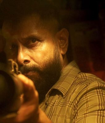 ‘ವೀರ ಧೀರ ಸೂರನ್’ ವಿಕ್ರಮ್ | ರಿಲೀಸ್ ಆಯ್ತು ನಟನ 62ನೇ ಚಿತ್ರದ ಟೈಟಲ್ ಟೀಸರ್ 'ವೀರ ಧೀರ ಸೂರನ್' ವಿಕ್ರಮ್ | ರಿಲೀಸ್ ಆಯ್ತು ನಟನ 62ನೇ ಚಿತ್ರದ ಟೈಟಲ್ ಟೀಸರ್ - Kannadamojo360