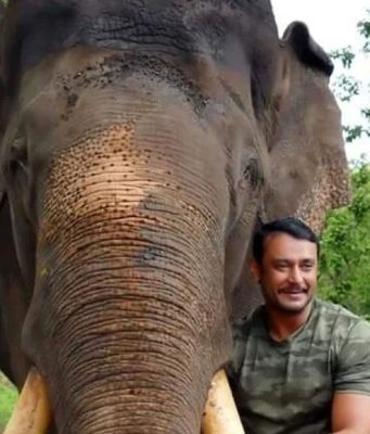 ಮತ್ತೆ ಅರ್ಜುನನ ಪರವಾಗಿ ದನಿ ಎತ್ತಿದ ದರ್ಶನ್ | ಸಮಾಧಿಗಾಗಿ ಮನವಿ ಮತ್ತೆ ಅರ್ಜುನನ ಪರವಾಗಿ ದನಿ ಎತ್ತಿದ ದರ್ಶನ್ | ಸಮಾಧಿಗಾಗಿ ಮನವಿ - Kannadamojo360