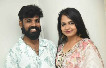 ‘ದಾಸಪ್ಪ’ ಟ್ರೇಲರ್ | ‘ತಿಥಿ’ ಸಿನಿಮಾ ಖ್ಯಾತಿಯ ತಮ್ಮಣ್ಣ ನಟನೆಯ ಸಿನಿಮಾ 'ದಾಸಪ್ಪ' ಟ್ರೇಲರ್ | 'ತಿಥಿ' ಸಿನಿಮಾ ಖ್ಯಾತಿಯ ತಮ್ಮಣ್ಣ ನಟನೆಯ ಸಿನಿಮಾ - Kannadamojo360