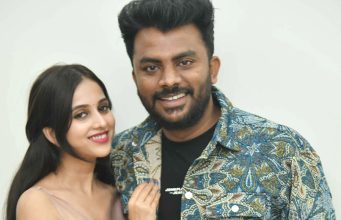 ‘ನಮ್ಮ ಜೀವನಶೈಲಿ ಹೊಂದಿಕೆಯಾಗೋಲ್ಲ, ಬೇರೆ ಆಗಿದೀವಿ…’ 'ನಮ್ಮ ಜೀವನಶೈಲಿ ಹೊಂದಿಕೆಯಾಗೋಲ್ಲ, ಬೇರೆ ಆಗಿದೀವಿ...' - Kannadamojo360