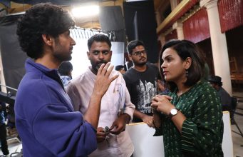 ‘ಫೈರ್ ಫ್ಲೈ’ನಲ್ಲಿ ನಟಿ ಶೀತಲ್ ಶೆಟ್ಟಿ | ವಂಶಿ ನಟಿಸಿ, ನಿರ್ದೇಶಿಸುತ್ತಿರುವ ಸಿನಿಮಾ 'ಫೈರ್ ಫ್ಲೈ'ನಲ್ಲಿ ನಟಿ ಶೀತಲ್ ಶೆಟ್ಟಿ | ವಂಶಿ ನಟಿಸಿ, ನಿರ್ದೇಶಿಸುತ್ತಿರುವ ಸಿನಿಮಾ - Kannadamojo360