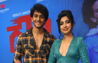 ‘ಮೊನಾಲಿಸ’ 20 ವರ್ಷದ ಸಂಭ್ರಮಾಚರಣೆ | ‘ಗೌರಿ’ ಸಿನಿಮಾ ಹಾಡು ಬಿಡುಗಡೆ 'ಮೊನಾಲಿಸ' 20 ವರ್ಷದ ಸಂಭ್ರಮಾಚರಣೆ | 'ಗೌರಿ' ಸಿನಿಮಾ ಹಾಡು ಬಿಡುಗಡೆ - Kannadamojo360