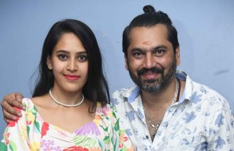 ಕುಂವೀ ಕಾದಂಬರಿ ಆಧರಿಸಿದ ‘ಕುಬುಸ’ ಇಂದು (ಜುಲೈ 26) ತೆರೆಗೆ ಕುಂವೀ ಕಾದಂಬರಿ ಆಧರಿಸಿದ 'ಕುಬುಸ' ಇಂದು (ಜುಲೈ 26) ತೆರೆಗೆ - Kannadamojo360