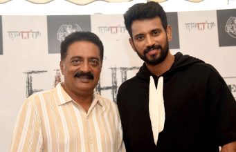 ಮೈಸೂರಿನಲ್ಲಿ ‘ಫಾದರ್’ | ತಂದೆ – ಮಗನಾಗಿ ಪ್ರಕಾಶ್ ರೈ & ಕೃಷ್ಣ ಮೈಸೂರಿನಲ್ಲಿ 'ಫಾದರ್' | ತಂದೆ - ಮಗನಾಗಿ ಪ್ರಕಾಶ್ ರೈ & ಕೃಷ್ಣ - Kannadamojo360