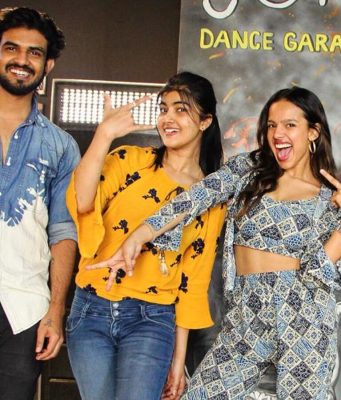 ರಕ್ಷಿತ್ಗೆ ಜೋಡಿಯಾಗಿ ಅಮೃತಾ | Actorsಗೆ ವರ್ಕ್ಶಾಪ್ ಮಾಡಿದ ನಿರ್ದೇಶಕ ಮಹೇಶ್ ಬಾಬು ರಕ್ಷಿತ್ಗೆ ಜೋಡಿಯಾಗಿ ಅಮೃತಾ | Actorsಗೆ ವರ್ಕ್ಶಾಪ್ ಮಾಡಿದ ನಿರ್ದೇಶಕ ಮಹೇಶ್ ಬಾಬು - Kannadamojo360