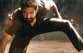 ‘ದೇವರ’ ಟ್ರೇಲರ್ ಬಿಡುಗಡೆ | ಜ್ಯೂನಿಯರ್ NTR, ಸೈಫ್ ಅಲಿ ಖಾನ್ ತೆಲುಗು ಸಿನಿಮಾ 'ದೇವರ' ಟ್ರೇಲರ್ ಬಿಡುಗಡೆ | ಜ್ಯೂನಿಯರ್ NTR, ಸೈಫ್ ಅಲಿ ಖಾನ್ ತೆಲುಗು ಸಿನಿಮಾ - Kannadamojo360