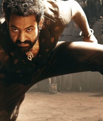 ‘ದೇವರ’ ಟ್ರೇಲರ್ ಬಿಡುಗಡೆ | ಜ್ಯೂನಿಯರ್ NTR, ಸೈಫ್ ಅಲಿ ಖಾನ್ ತೆಲುಗು ಸಿನಿಮಾ 'ದೇವರ' ಟ್ರೇಲರ್ ಬಿಡುಗಡೆ | ಜ್ಯೂನಿಯರ್ NTR, ಸೈಫ್ ಅಲಿ ಖಾನ್ ತೆಲುಗು ಸಿನಿಮಾ - Kannadamojo360