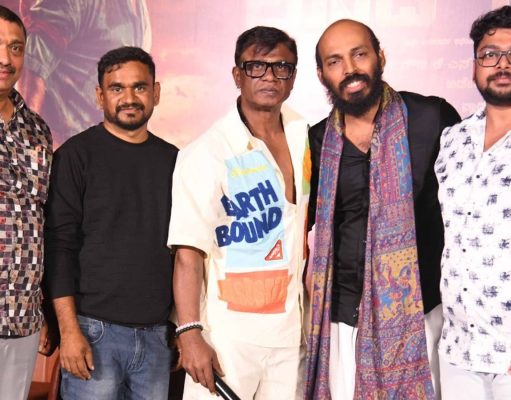 ರಾಜ್ ಬಿ ಶೆಟ್ಟಿ ‘ದಿ ರೂಲರ್’ | ‘ಲ್ಯಾಂಡ್ ಲಾರ್ಡ್’ ಸಿನಿಮಾದ ನೂತನ ಟೀಸರ್ ಬಿಡುಗಡೆ ರಾಜ್ ಬಿ ಶೆಟ್ಟಿ 'ದಿ ರೂಲರ್' | 'ಲ್ಯಾಂಡ್ ಲಾರ್ಡ್' ಸಿನಿಮಾದ ನೂತನ ಟೀಸರ್ ಬಿಡುಗಡೆ - Kannadamojo360